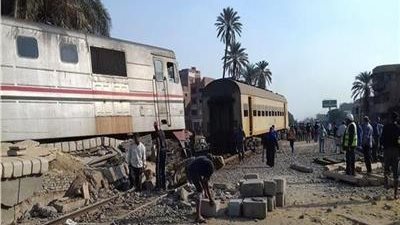 السكة الحديد تصدر بيانا تفصيليا عن حادث انقلاب قطار بضائع البدرشين