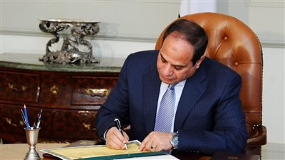 الرئيس السيسي: الدولة تعاملت مع الأزمات باعتبارها فرصا حقيقية للنجاح