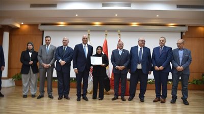 رحمي: جهاز تنمية المشروعات يساهم في تنفيذ مشروعات بنية أساسية بالتعاون مع محافظة بورسعيد لتهيئة المناخ الملائم للمشروعات الصغيرة