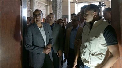 رئيس الوزراء يغير مسار جولته التفقدية بمحافظة السويس لتفقد مشروع ترميم 