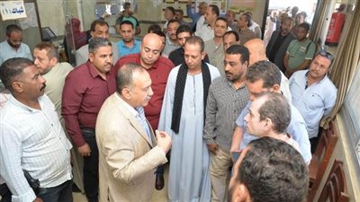 محافظ أسيوط يتفقد المركز التكنولوجي لتسيير إجراءات التقنين والتصالح