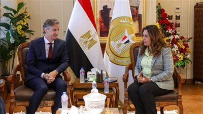 وزيرة التنمية المحلية تتابع مع الممثل المقيم لبرنامج الأمم المتحدة الإنمائي في مصر مجالات التعاون بين الجانبين