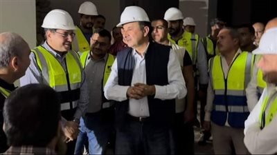 وزير قطاع الأعمال يزور شركة الدقهلية للغزل والنسيج ويتابع الموقف التنفيذي للمصانع الجديدة