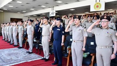  القوات المسلحة تحتفل بتخريج دفعات جديدة من المعاهد الصحية للقوات المسلحة