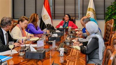 وزيرة البيئة تستقبل المديرة التنفيذية لبرنامج الأمم المتحدة لتعزيز سبل التعاون في مواجهة الجرائم البيئية 