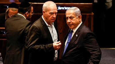 وسائل إعلام عبرية: نتنياهو ينوى إقالة رئيس أركان الجيش ورئيس الشاباك