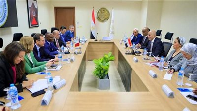 وزير التربية والتعليم يستقبل وزير الدولة الفرنسي المكلف بالفرانكفونية والشراكات الدولية وسفير فرنسا لبحث تعزيز مشروعات التعاون المشتركة 