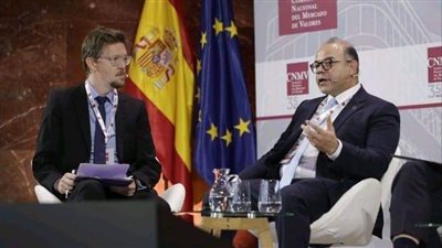  رئيس الرقابة المالية يشارك في اجتماعات المنظمة الدولية لهيئات الرقابة على أسواق المال بإسبانيا