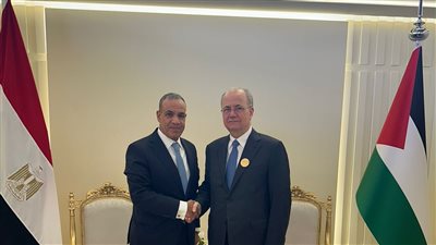 وزير الخارجية والهجرة يلتقي مع رئيس الوزراء وزير الخارجية الفلسطيني