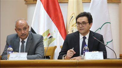 وزير الثقافة يترأس الاجتماع الـ 71 للمجلس الأعلى للثقافة لبحث آليات تطوير أداء لجان المجلس ومنظومة العمل الثقافي بالوزارة