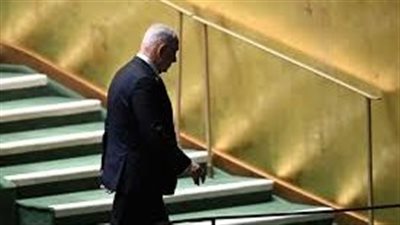 هآرتس: جرائم مكتب نتنياهو قد تضاهى جرائم عصابات المافيا