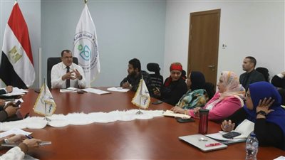 تفاصيل الاجتماع التوجيهي اليومي لقيادات الرعاية الصحية بالسويس