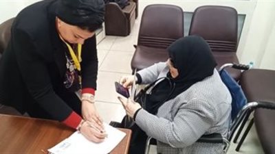 الجوازات تقدم تسهيلات لكبار السن وذوي الهمم