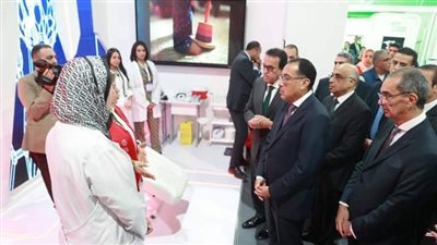 رئيس الوزراء يتفقد أجنحة عدد من الشركات الخاصة بمعرض ومؤتمر Cairo ICT 24