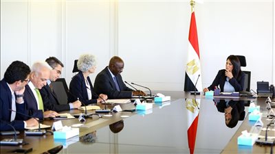 المشاط تستكشف مع مسئولي مؤسسة التمويل الدولية IFC فُرص التعاون المُشترك في قطاع التعدين والبنية التحتية