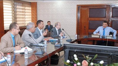 وزير الزراعة يوجه مديري الإصلاح الزراعي بمنع التعديات ومتابعة الاسمدة وتحصيل مستحقات الدولة