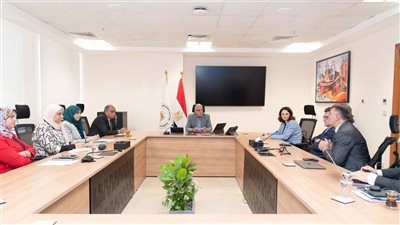 سويلم يبحث تعزيز التعاون المصرى الإيطالى في مجال المياه مع مدير الوكالة الإيطالية للتعاون الإنمائى 