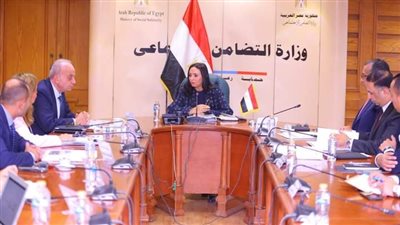 وزيرة التضامن الاجتماعي تجتمع بمجلس إدارة صندوق عطاء بتشكيله الجديد برئاسة شريف سامي