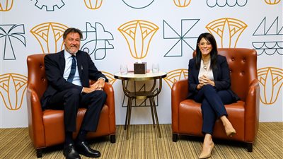 المشاط تستقبل نائب نائب الأمين العام لمنظمة التعاون الاقتصادي والتنمية OECD 