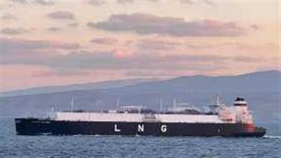 «البترول» توضح حقيقة وجود أعطال في سفينة التغويز بالعين السخنة