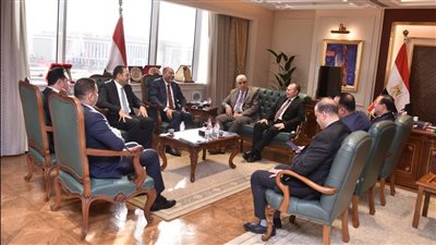 وزير العمل يستقبل وفدا من مجلس النواب وإتحاد شباب المصريين في الخارج 