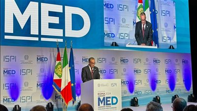 وزير الخارجية والهجرة يشارك في الجلسة الافتتاحية لمنتدى حوارات روما المتوسطية