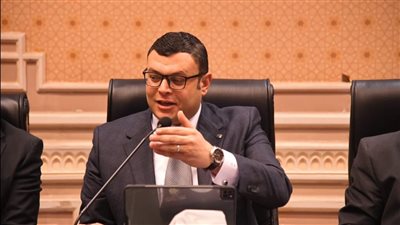 وزير الإسكان يستعرض جهود الوزارة فى متابعة تطبيق قانون التصالح في بعض مخالفات البناء وتقنين أوضاعها