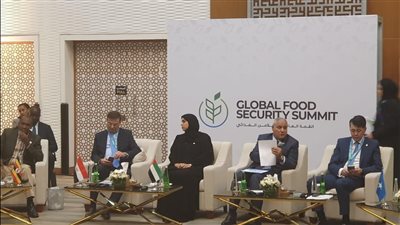 وزير الزراعة: الدولة المصرية اتخذت خطوات هامة لتحقيق الامن الغذائي وتقليل الفجوة الغذائية في بعض المحاصيل الاستراتيجية