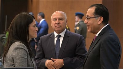 مدبولي يؤكد حرص الدولة المصرية على بذل مختلف الجهود لتحفيز قطاع الصناعة بهدف توطين الصناعات المختلفة