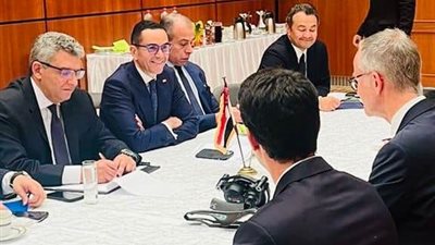 وزير الاستثمار يلتقي نائب المستشار الألماني ويجري مباحثات هامة 