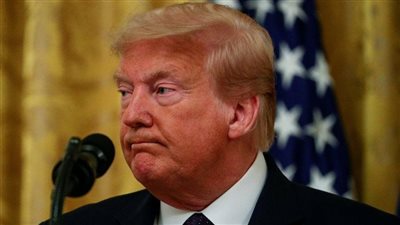 ترامب: سنفرض رسوما جمركية 100% على دول تحاول الابتعاد عن الدولار