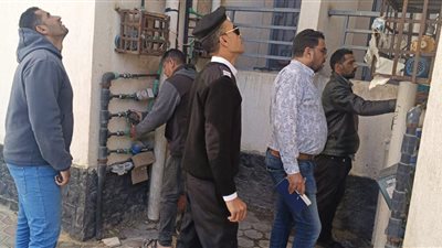 وزير الإسكان: مواصلة تنفيذ حملات ضبط وصلات المياه الخلسة وتحصيل المديونيات بالمدن الجديدة