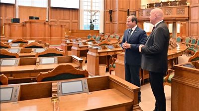 السيسي يلتقي رئيس البرلمان الدنماركي (تفاصيل)