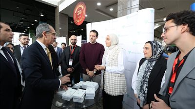 وزير الاتصالات يشهد فعاليات الحفل السنوى لمعهد تكنولوجيا المعلومات
