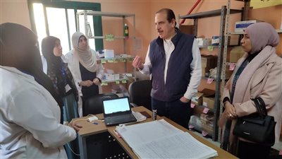 نائب وزير الصحة يتفقد عددا من المنشآت الصحية بمحافظات الفيوم