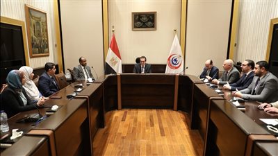 وزير الصحة يكرم الفريق الطبي بمستشفى القناطر الخيرية العام بعد حصوله على اعتماد الهيئة العامة للاعتماد والرقابة الصحية