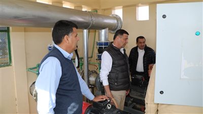 وزراء الزراعة والتخطيط والري ومحافظ المنيا يفتتحون محطة مطورة للري باستخدام الطاقة الشمسية في سمالوط