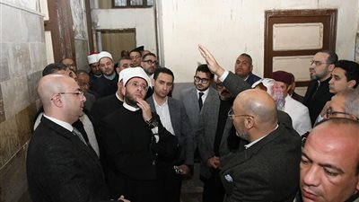 وزير الأوقاف ومحافظ بني سويف يتفقدان أعمال الإحلال والتجديد بمسجد السيدة حورية –رضي الله عنها- بمدينة بني سويف