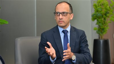 الحكومة: زيادة إنتاج السيارات تؤدي لانخفاض الأسعار قريبًا