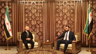 رئيس حكومة ليبيا يحذر الإدارة السورية من نقل مقاتلين سوريين إلى طرابلس