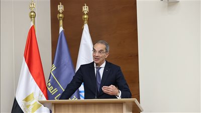  وزير الاتصالات يشهد حفل تخريج أكثر من 2000 متدرب من أكاديمية المواهب المصرية ETA
