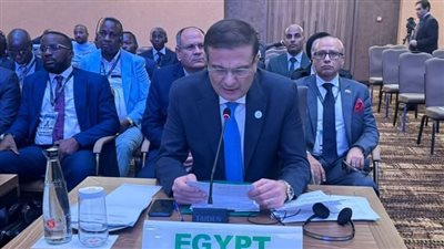 وزير الزراعة يلقي كلمة مصر نيابة عن الرئيس السيسي بالقمة الأفريقية الاستثنائية في أوغندا