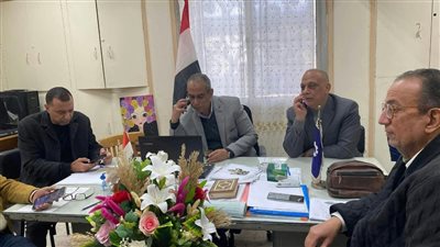 وكيل تعليم السويس يتابع سير العمل في غرفة عمليات إمتحانات الفصل الدراسي الأول