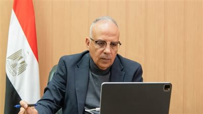 سويلم يتابع حالة الرى بالمحافظات