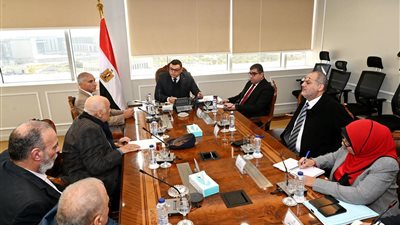 وزير الإسكان يلتقي رئيس وأعضاء جمعية مستثمري 6 أكتوبر لاستعراض طلباتهم ومقترحاتهم