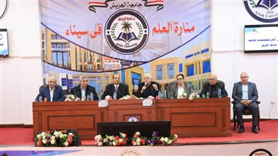 وزير التعليم العالي يعقد اجتماعًا موسعًا مع الكوادر الطبية بالمستشفيات الجامعية بجامعة العريش