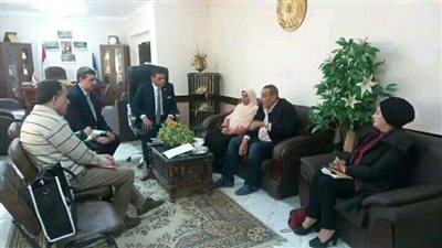 مستشار وزيرة التضامن في زيارة للسويس لدعم قضية محو الأمية