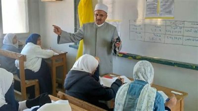 إنطلاق امتحانات النقل للمرحلة الثانوية بالسويس الأزهرية