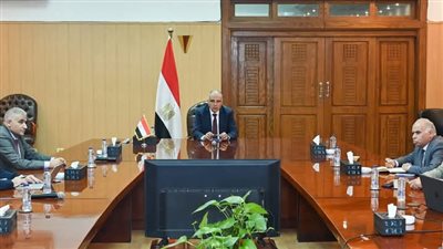 سويلم يتابع موقف الاستعداد لموسم أقصى الاحتياجات القادم