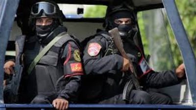 ضبط 6 أطنان دقيق قبل تهريبها إلى السوق السوداء